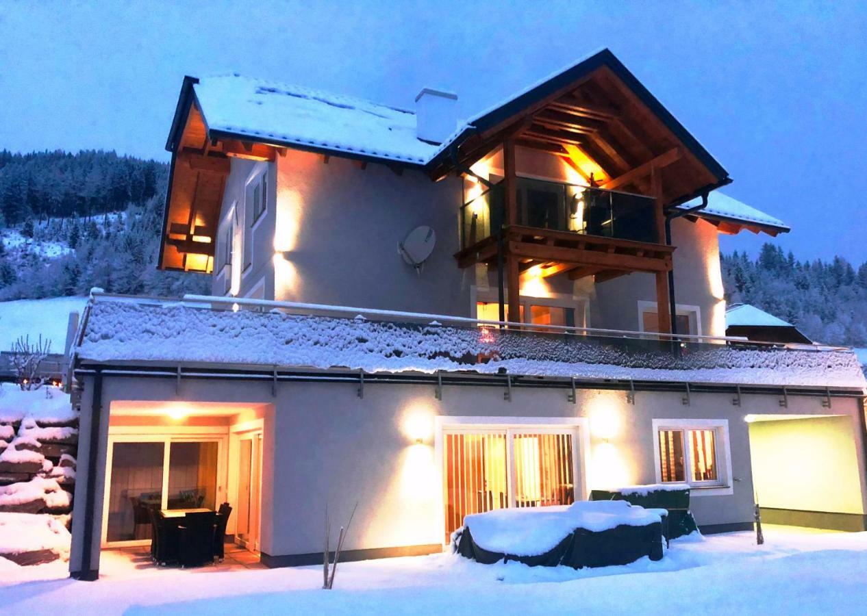 Sonnseite Apartment Sankt Margarethen im Lungau Bagian luar foto